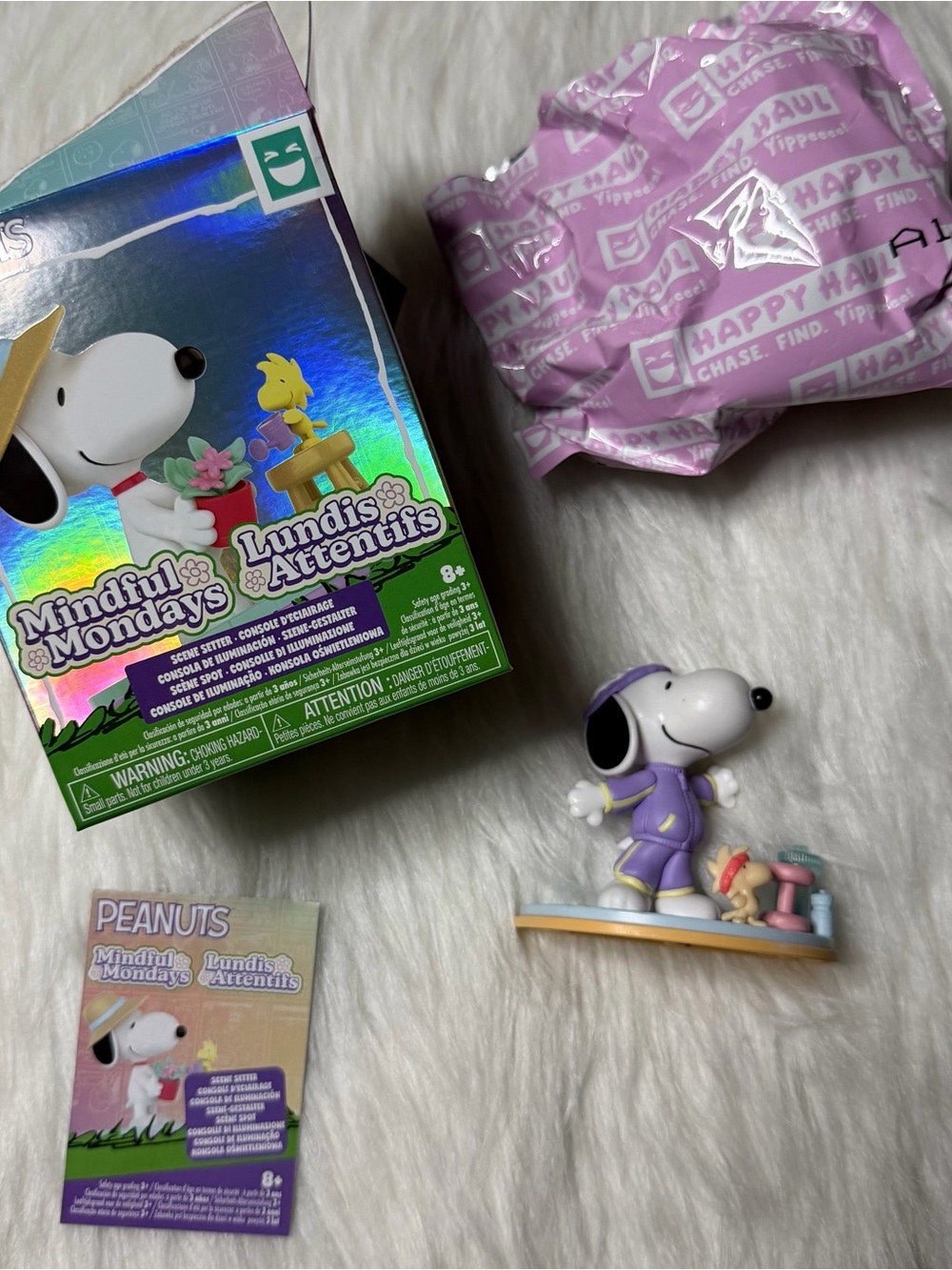 Snoopy Happy Haul Mindful Mondays Figure